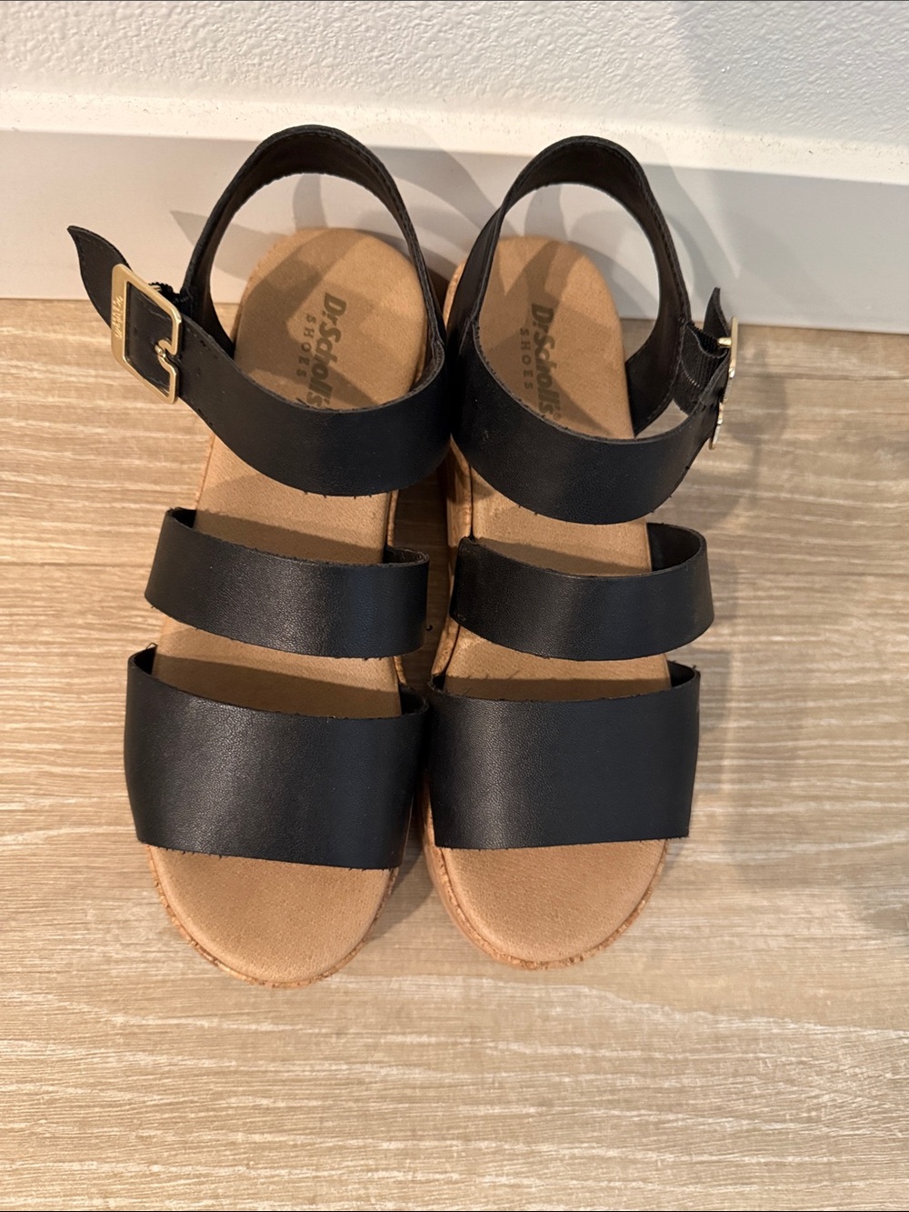 Dr.Scholl’s Strappy Wedge Sandals with Gold Buckle 6.5
